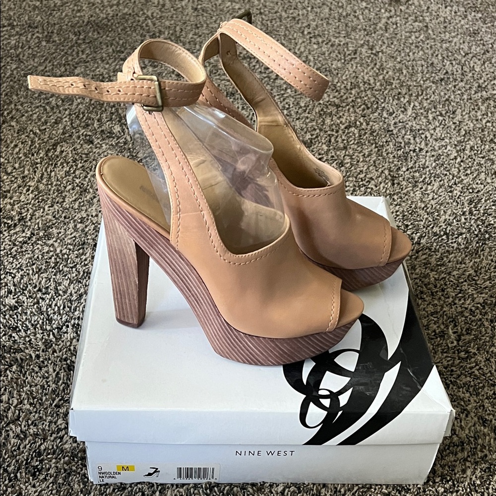 Nine West Tan Platform Peep-Toe Sandals with Ankle Strap